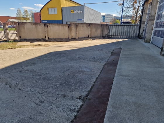 Free parking